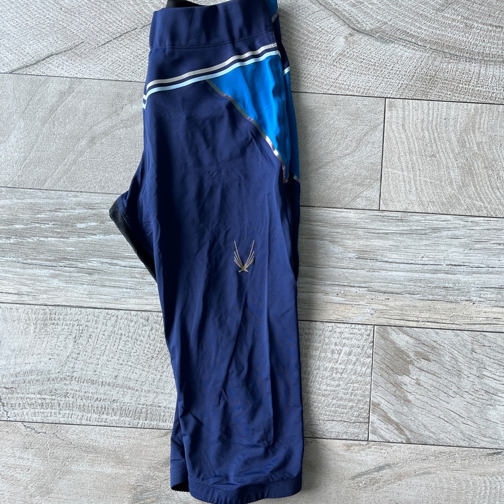 Lucas Hugh cropped blue workout pants